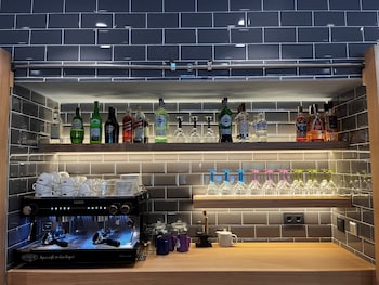 holiday inn express bilbao by ihg