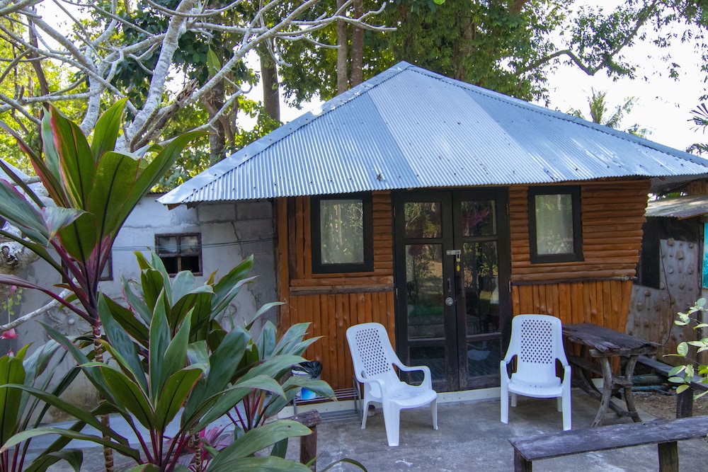 ban na kai mook beach