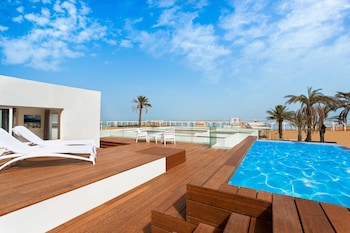 Herbert Samuel Milos Dead Sea,Ein Bokek>>Dead Sea,5 star