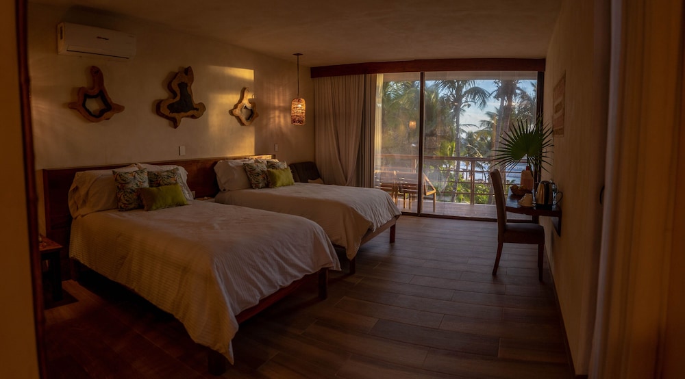 hotel los arrecifes