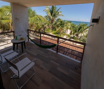 hotel los arrecifes
