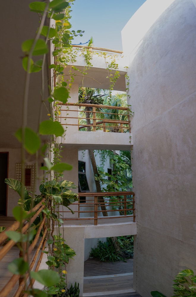 hotel los arrecifes