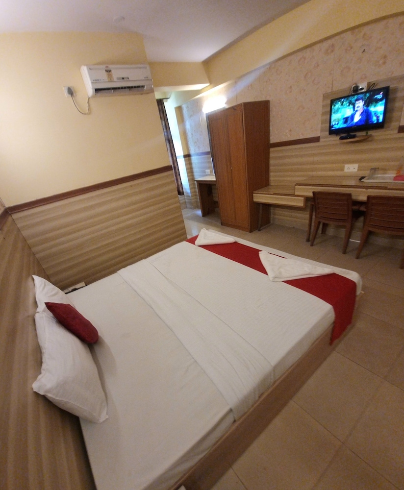 mysore mayflower hotel