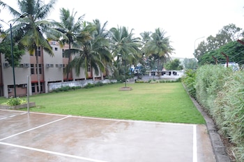 mysore mayflower hotel