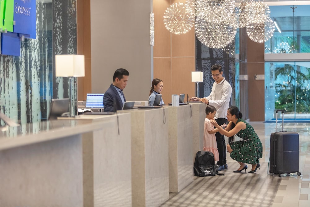 holiday inn express kota kinabalu city centre an ihg hotel