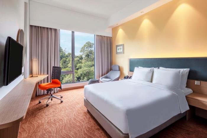 holiday inn express kota kinabalu city centre an ihg hotel