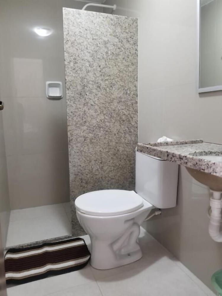 hotel uzi mar