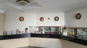 hotel uzi mar