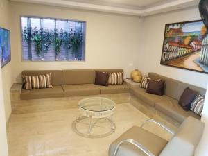 hotel uzi mar