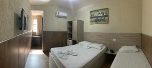 hotel uzi mar