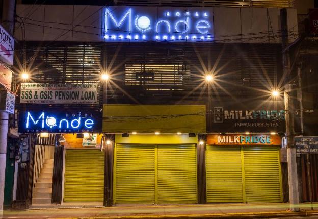 hotel monde
