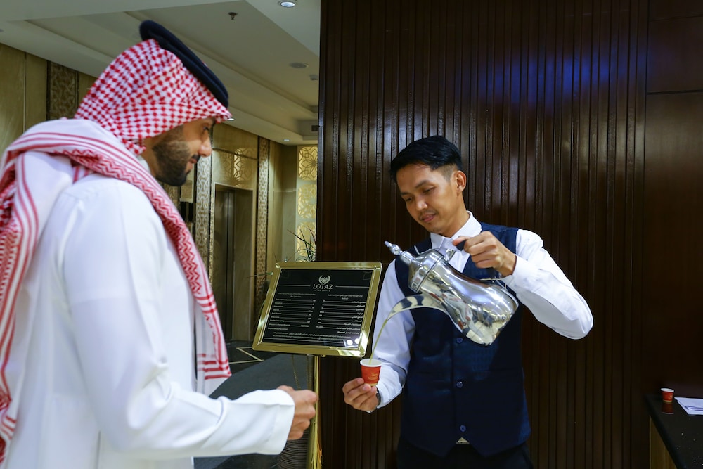 lotaz hotel suites al salamah