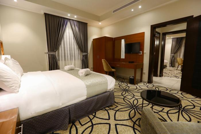 lotaz hotel suites al salamah