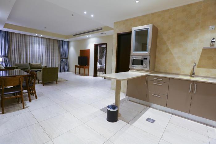 lotaz hotel suites al salamah