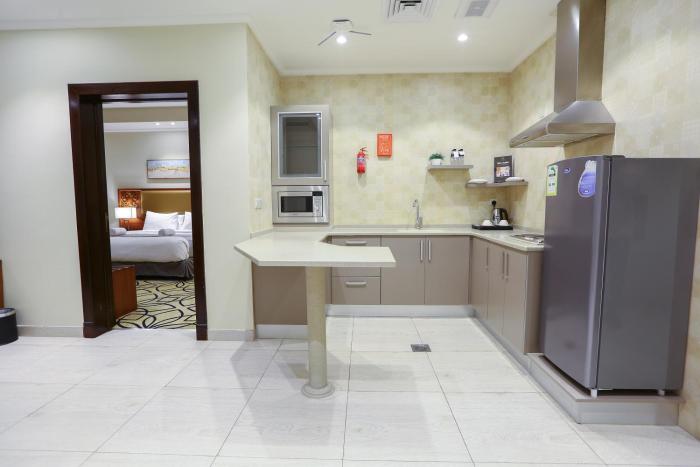 lotaz hotel suites al salamah