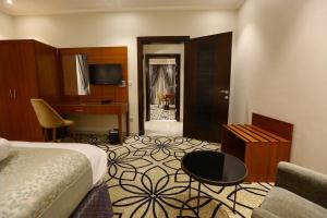 lotaz hotel suites al salamah