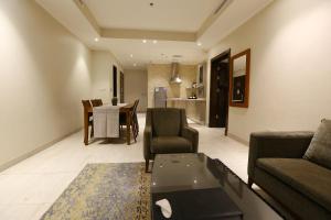 lotaz hotel suites al salamah