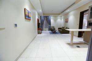 lotaz hotel suites al salamah