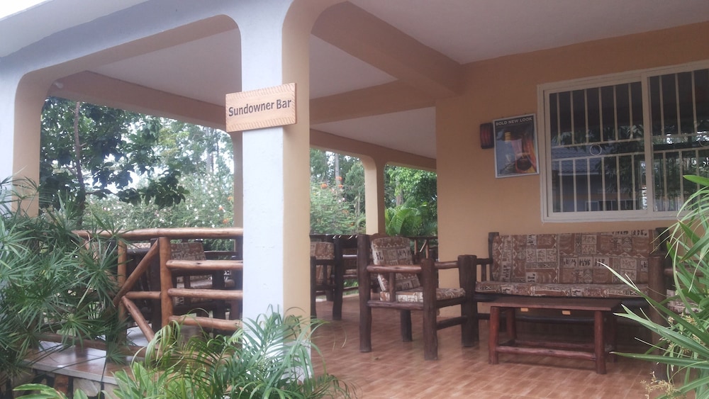 lavic country resort