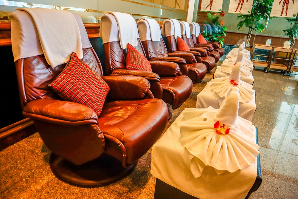 yannaty hotel halal