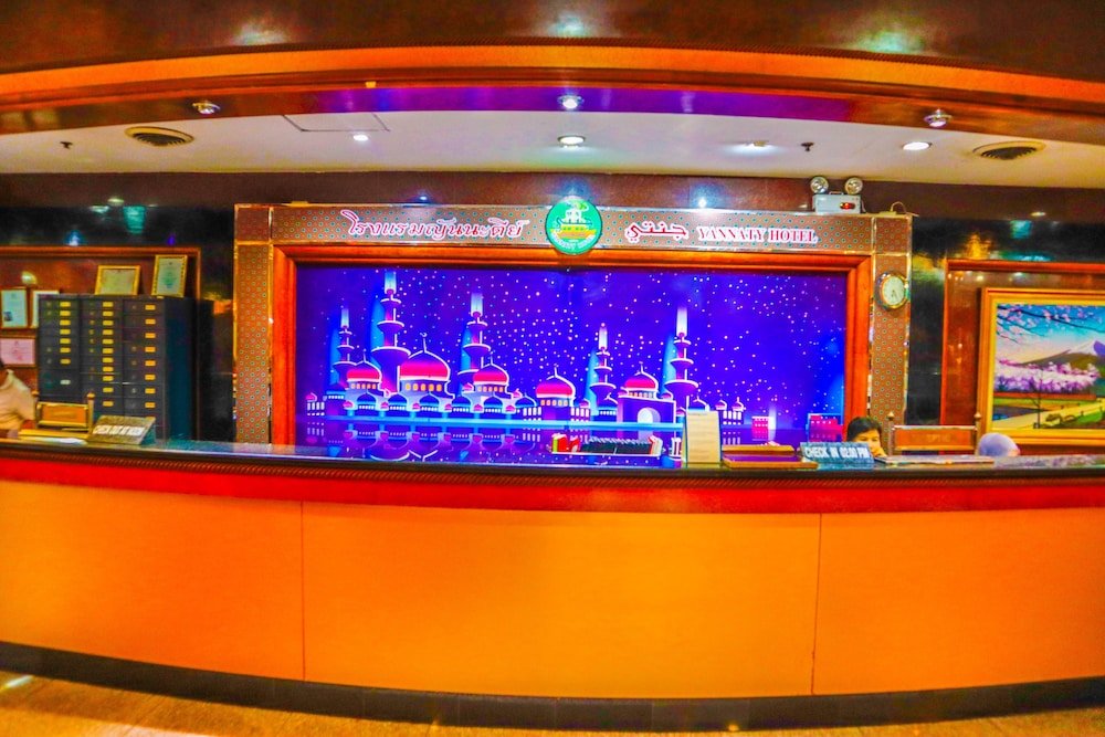 yannaty hotel halal