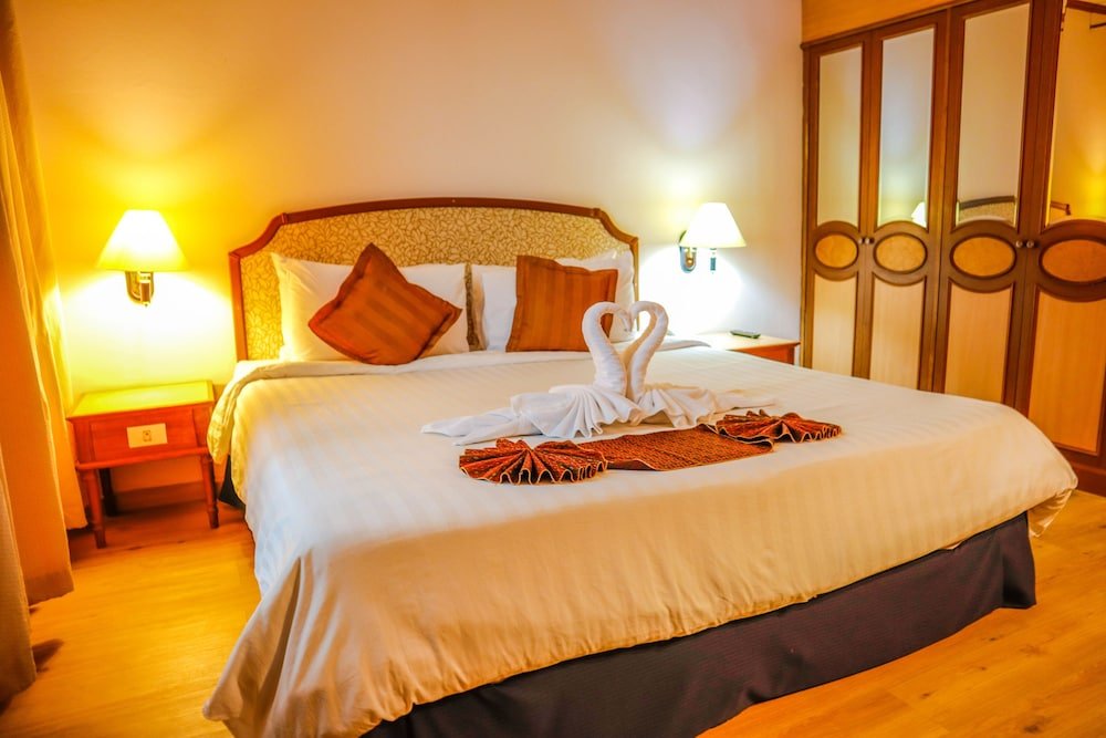 yannaty hotel halal