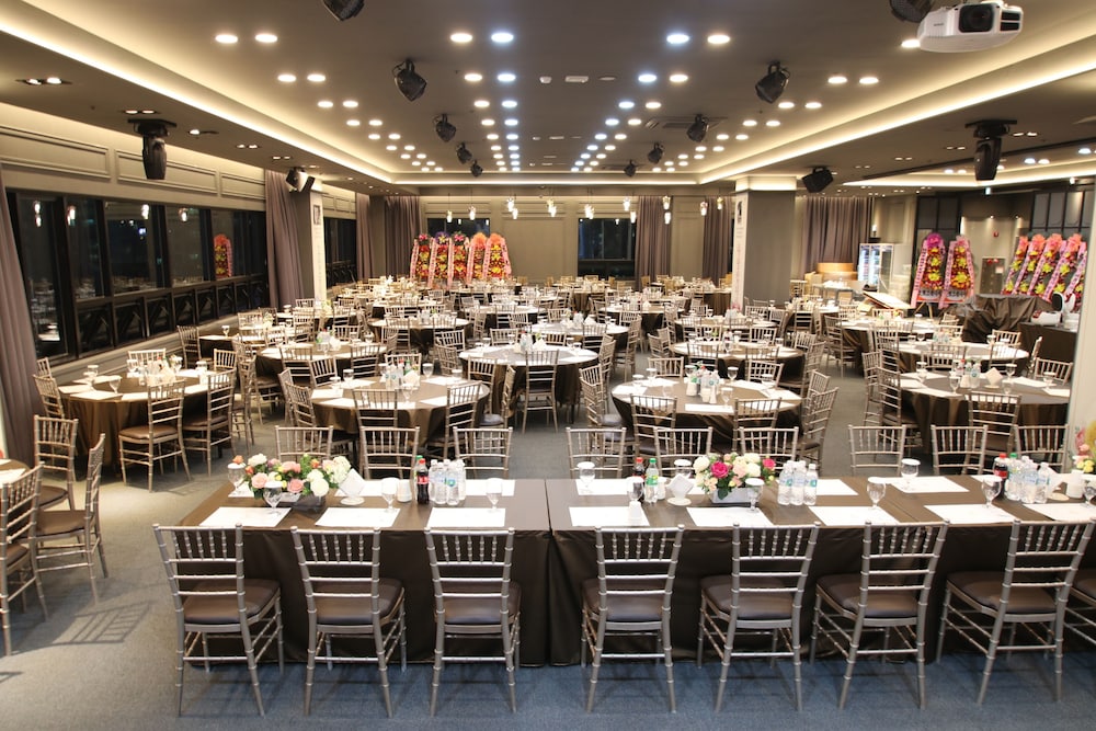 andong cm park hotel