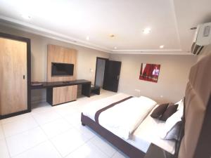 ashbona hotel suites
