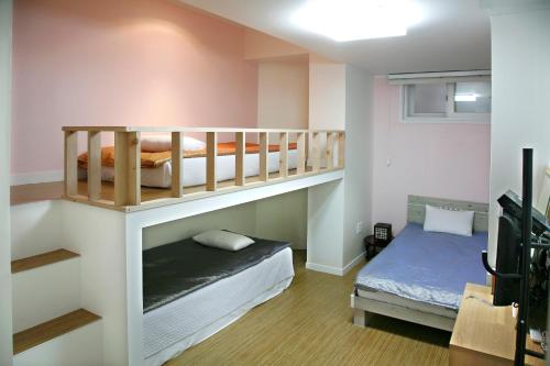 mama guesthouse myeongdong