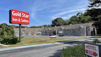 Gold Star Inn & Suites,In Groton,2 star