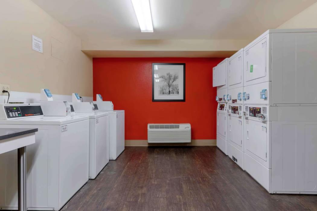 hometowne studios by red roof odessa