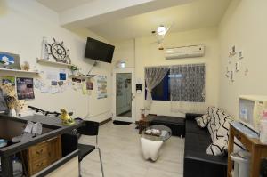 meet happiness bandb