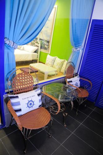 meet happiness bandb