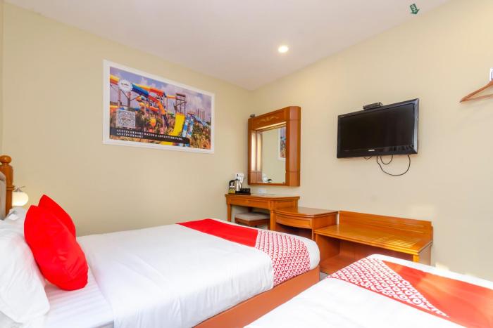 oyo 517 aladdin hotel