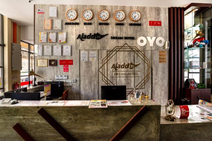 oyo 517 aladdin hotel