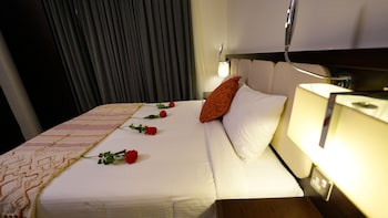 saray hotel apartments