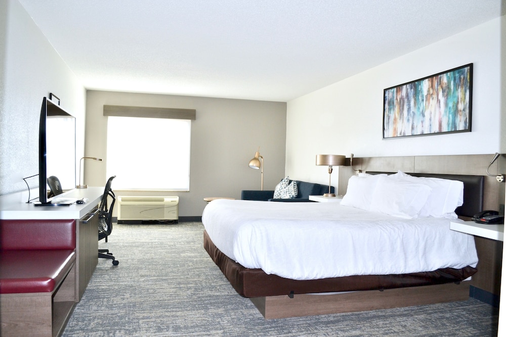 hilton garden inn columbus grove city