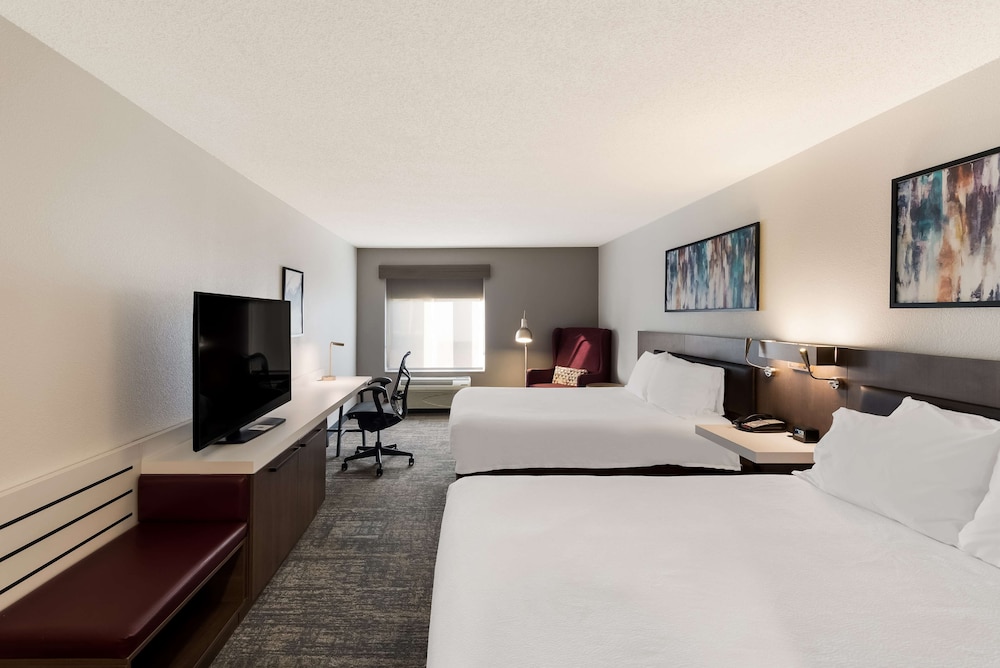 hilton garden inn columbus grove city