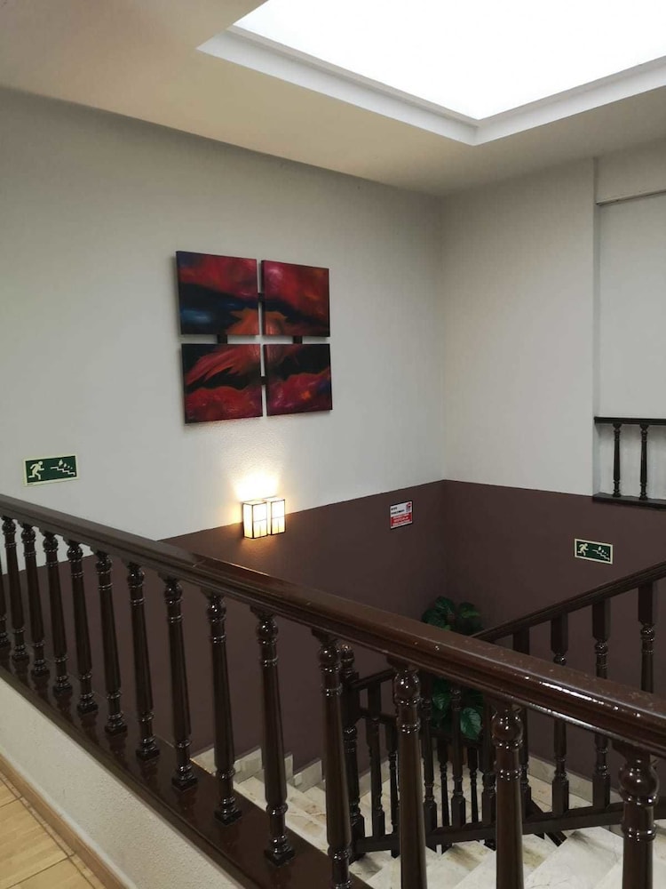 hostal asador julian brunete