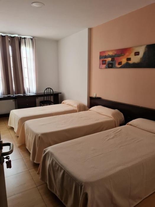 hostal asador julian brunete