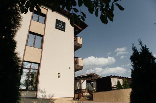 giowine hotel and restaurant