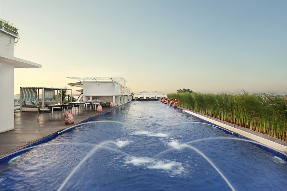 mega boutique hotel and spa bali