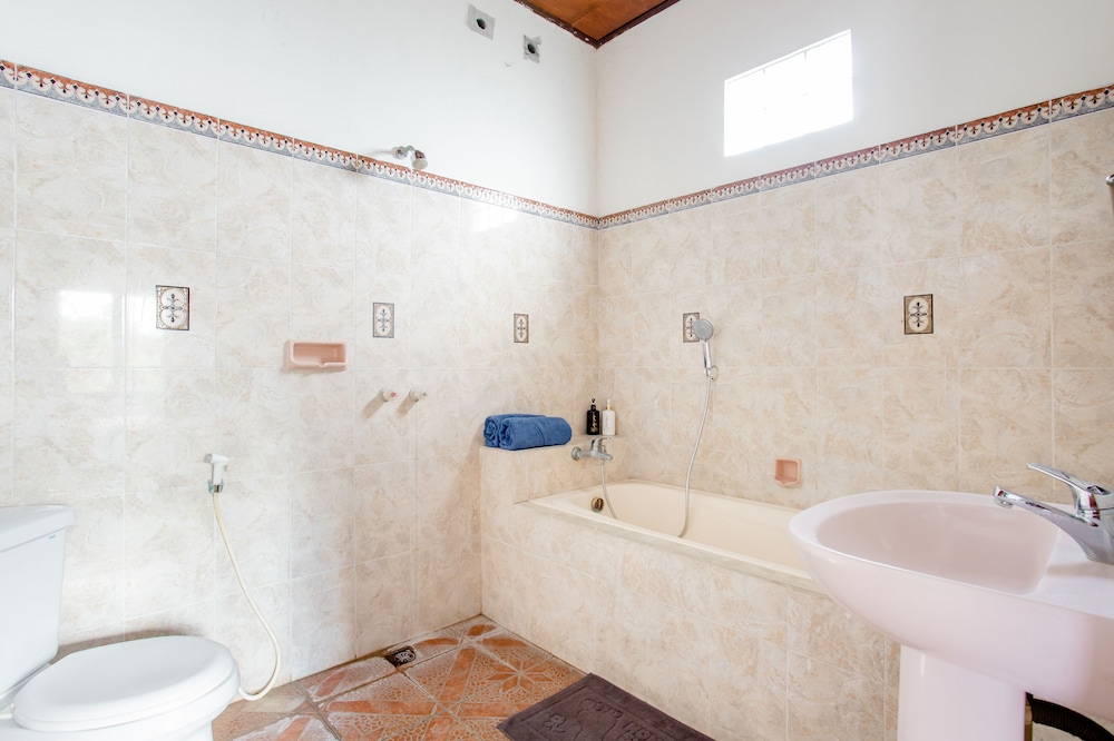 rumah akira seminyak