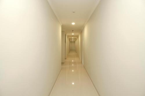 reddoorz premium near ragunan zoo 2