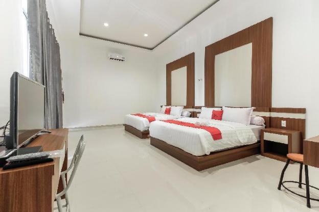 reddoorz premium setiabudi medan