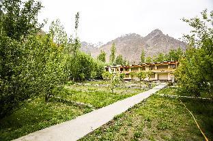 naycho resort nubra
