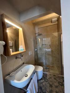 antico mondo rooms and suites