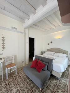 antico mondo rooms and suites