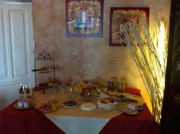 antico mondo rooms and suites