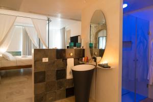 antico mondo rooms and suites